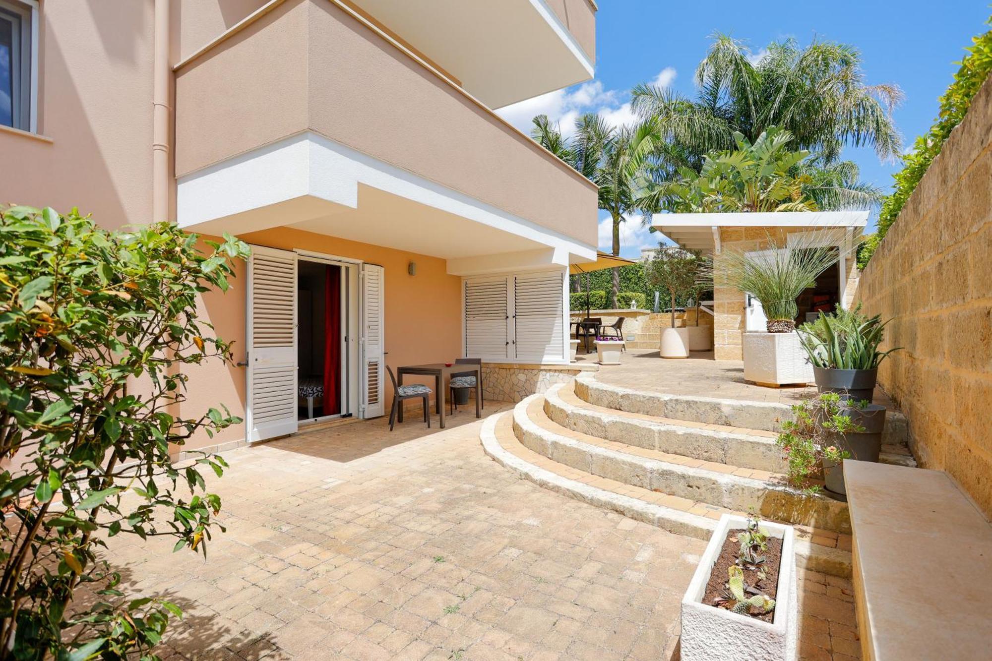 Le Murge Del Salento Hotel B&B Depandance Уджано-ла-Кьеза Номер фото